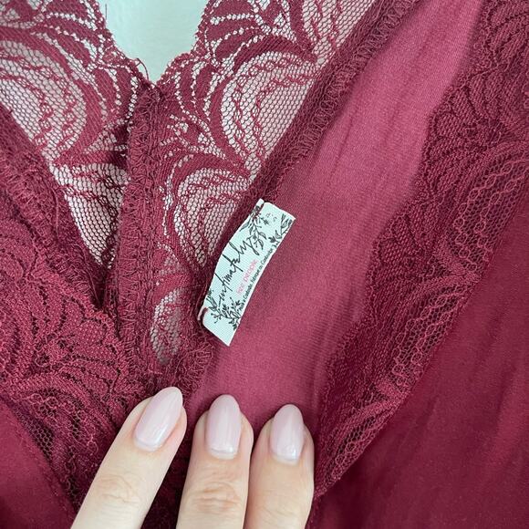 Free People - NWOT Elegant Lace Trim Burgundy Bodysuit - Picture 5 of 8